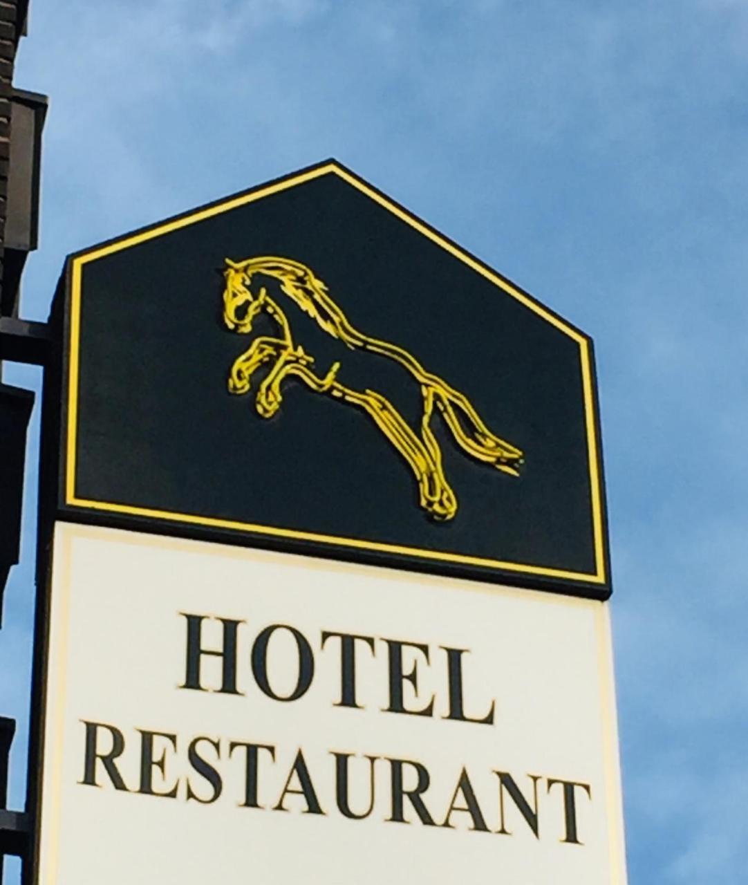 Hotel Wildpferd 2*
